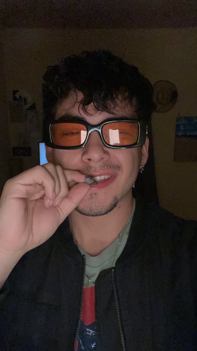 briansbluntt's tweet photo. 🤭 https://t.co/afKREeFdyz