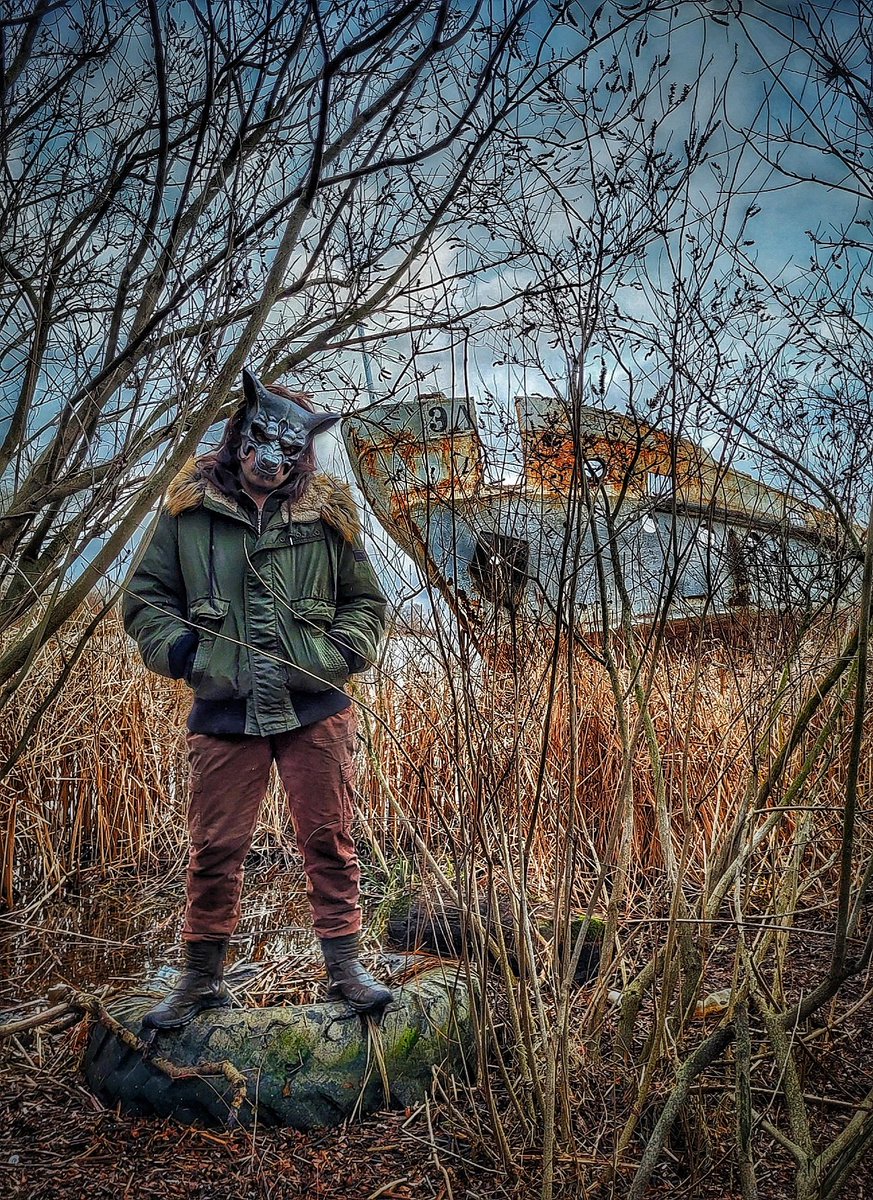 rifter_diaries's tweet photo. Rachel Lindt (aka Bitch, aka Hellhound) сosplay.
The roots of the most important cosplays for me lie in the closeness I feel to the characters. Some of the other cosplays are a tribute to the character. ⬇️
#RachelLindt #Hellhound #Bitch #Worm #Wildbow #parahumans #WormWebSerial https://t.co/PmEqd117gj