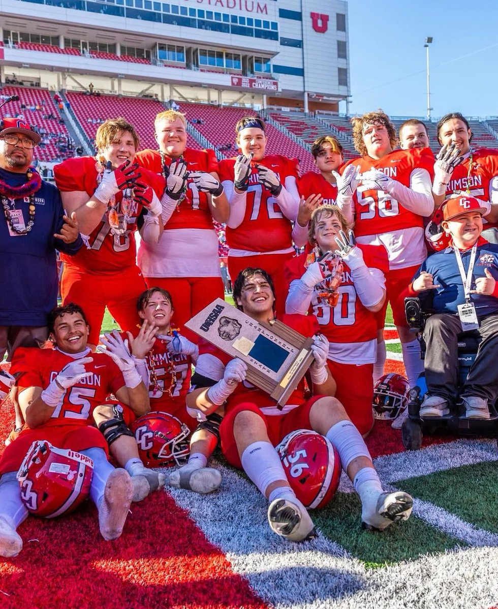 ConnellBarton76's tweet image. State championship baby! What a wild ride I’m gonna miss all my brothers and coaches thank you to everyone who made this journey possible! I’ve learned so many things not only about football but about life and I’m forever thankful to this team for what it’s done for me.