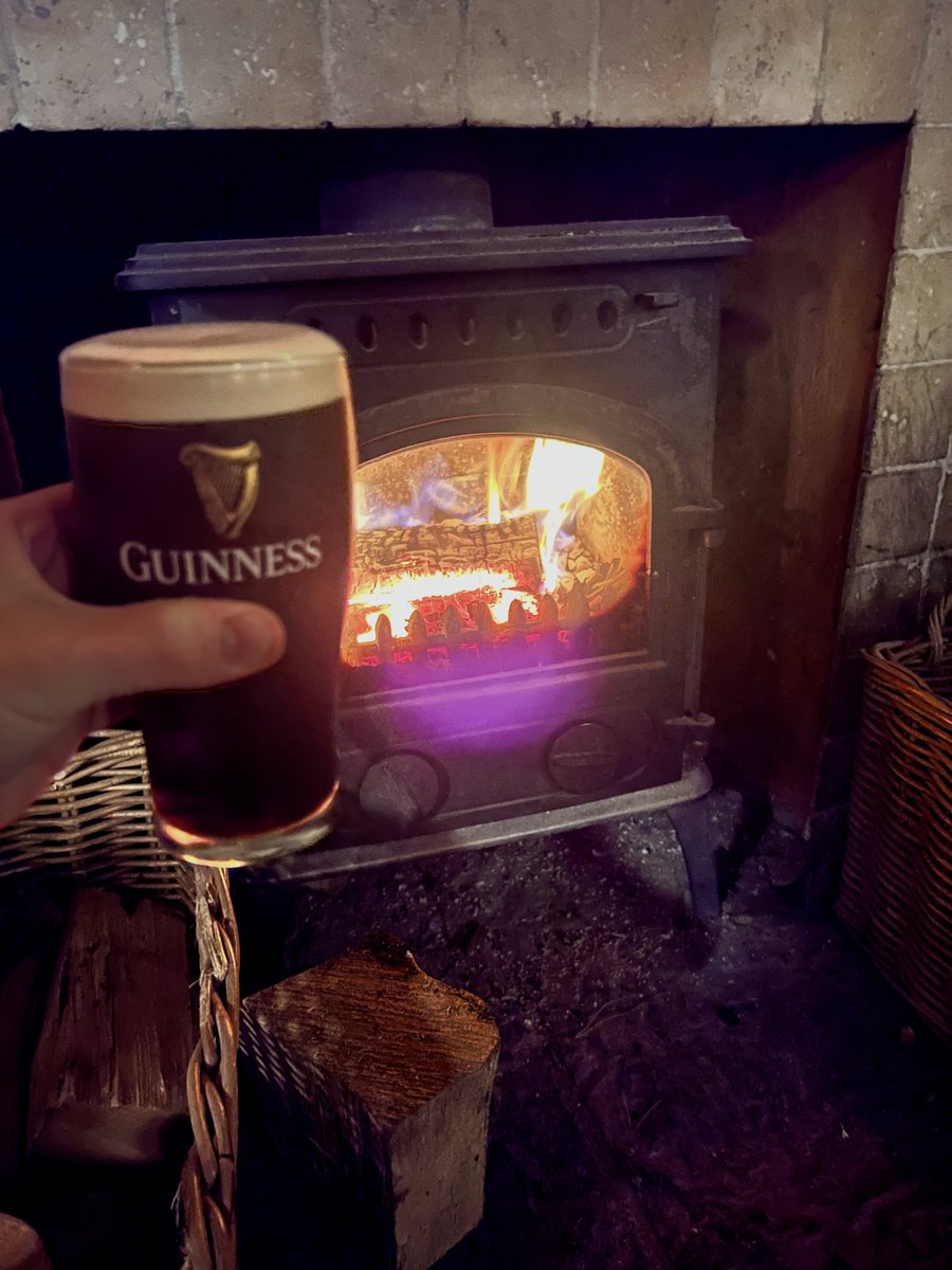 GazSmith_Chef's tweet photo. Cheeky pit stop in Conway’s before the final sitting tonight 

Gonna be hard to get me back to work 

Can’t bate a fireplace pint https://t.co/bltRMVGkDD