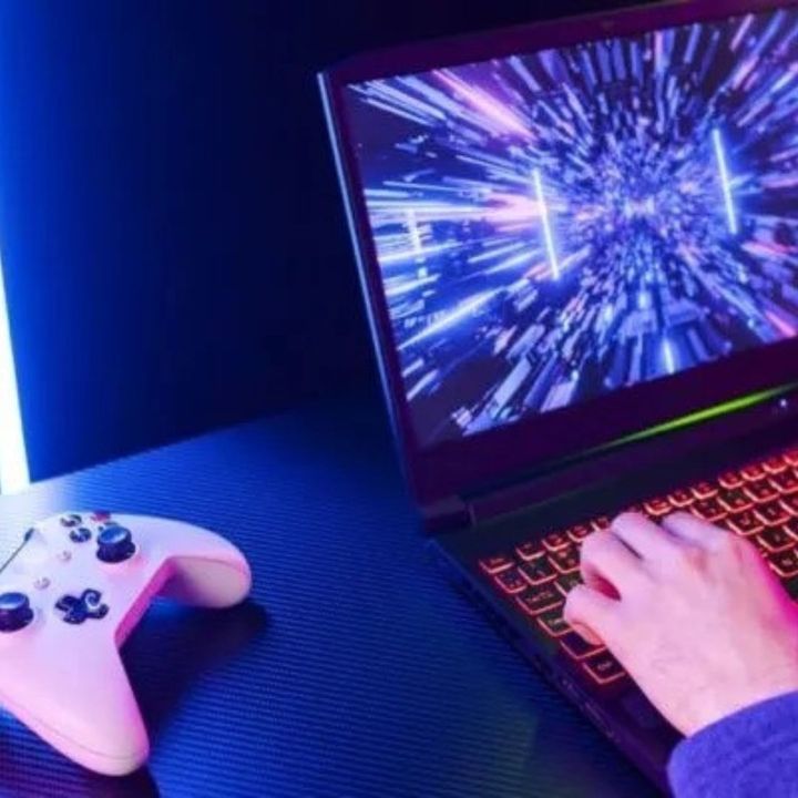 ClickAGeekTeam's tweet photo. Why Windows 11 Is Suitable For Gaming.
As Windows 8 reached the end of support in early 2023, and the current Windows 10 22H2 build marks the final version of the operating system (support concluding in 2025)...
https://t.co/j0l9AnUPWx
#clickageek
#computers https://t.co/9Vbq3372dU