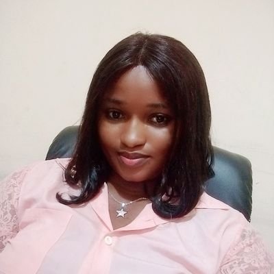 Two Spoons, Cooking at 4:50am, Twitter Feminists and N1.1 Million💃

Here's everything you missed🍿: