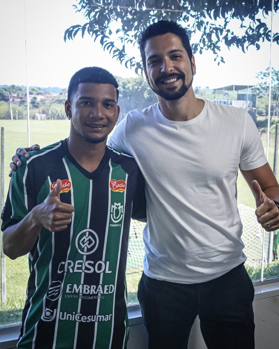 maringafc's tweet photo. NEGUEBA 🫱🏻🫲🏼 PRESIDA ✅
Nosso atacante, Edison Negueba já conheceu toda a estrutura do MFC juntamente com o nosso presidente @joaovitormazzer!
Vamos pra cima, Maringá! 🖤🤍💚
📸 @brroaraujo
#maringafc #maringa #mfc #futebol #tricolor #negueba #contratação #reforço https://t.co/kIt5J2BTCr
