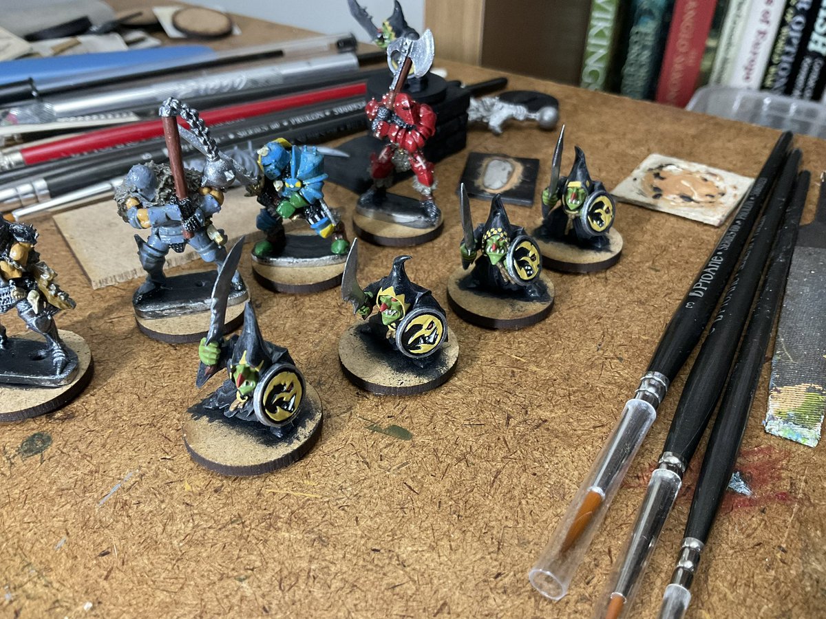 wargamesodyssey's tweet photo. That’s another group of goblin champions done for my #AdvancedHeroquest project. They’ll probably get slaughtered just like the rest of the goblins did last game but I’m enjoying painting them and that’s what counts… https://t.co/lDkD0bKBlb