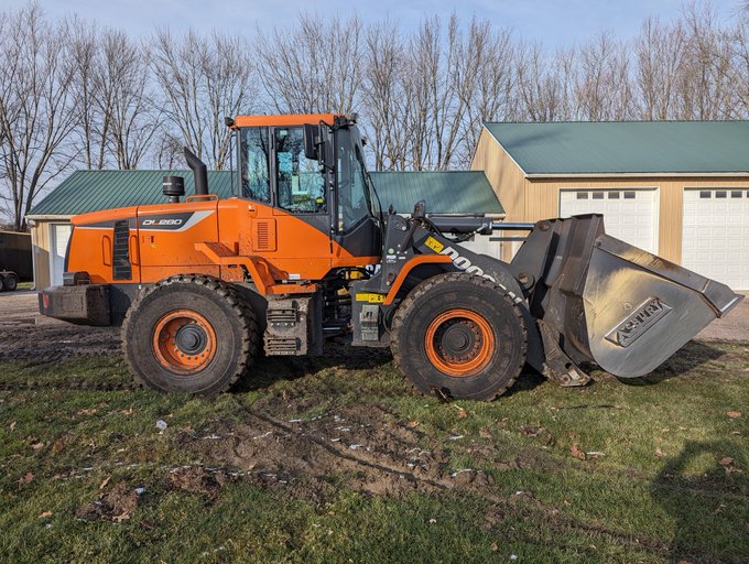 I love my new work toy!!! https://t.co/Q9sigW00gI<a href="/tag/lovemyjob"class="tags"><span>#lovemyjob</span></a>