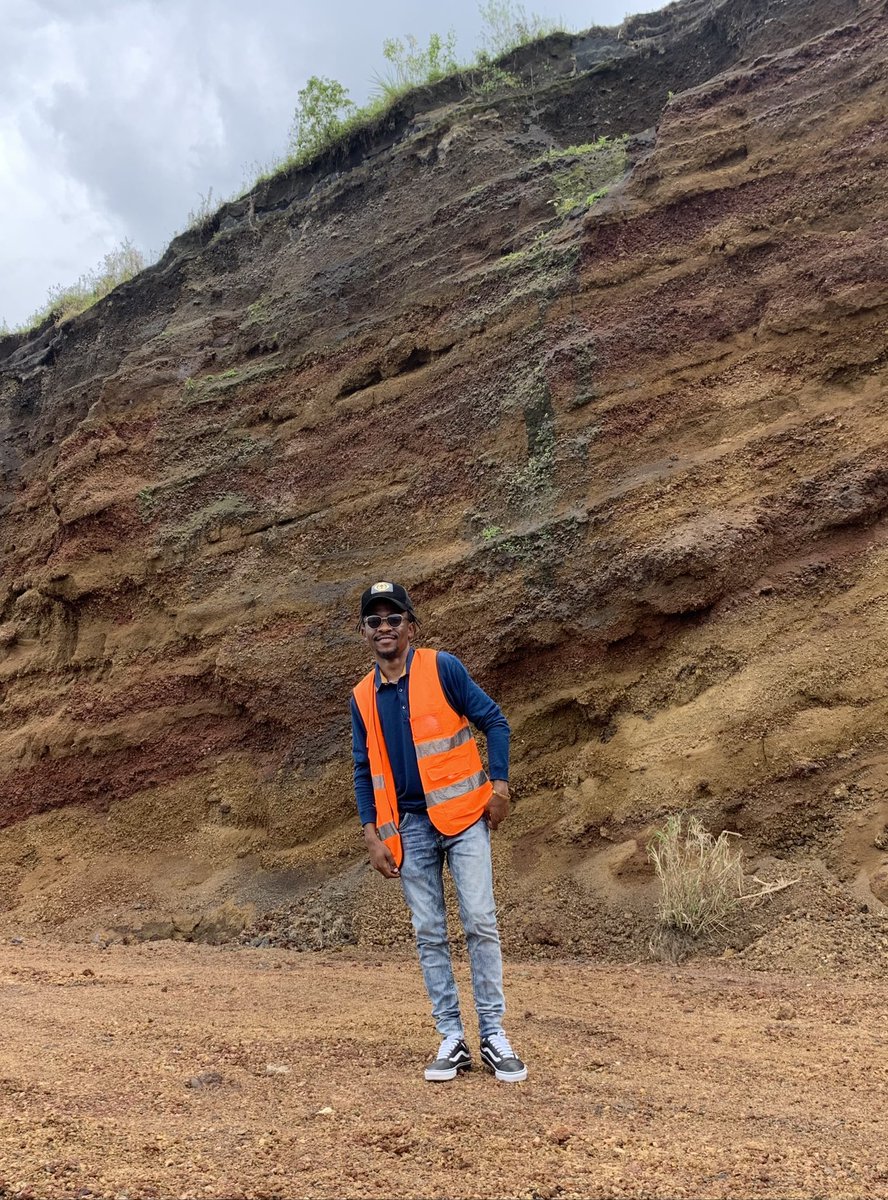 Lucien2707's tweet photo. In our scientific research 
@IITA_CGIAR 
@JeunesseCN_RDC 
@AgriconserveSua @FAORDCongo @ATARDC https://t.co/7GoojMAizD