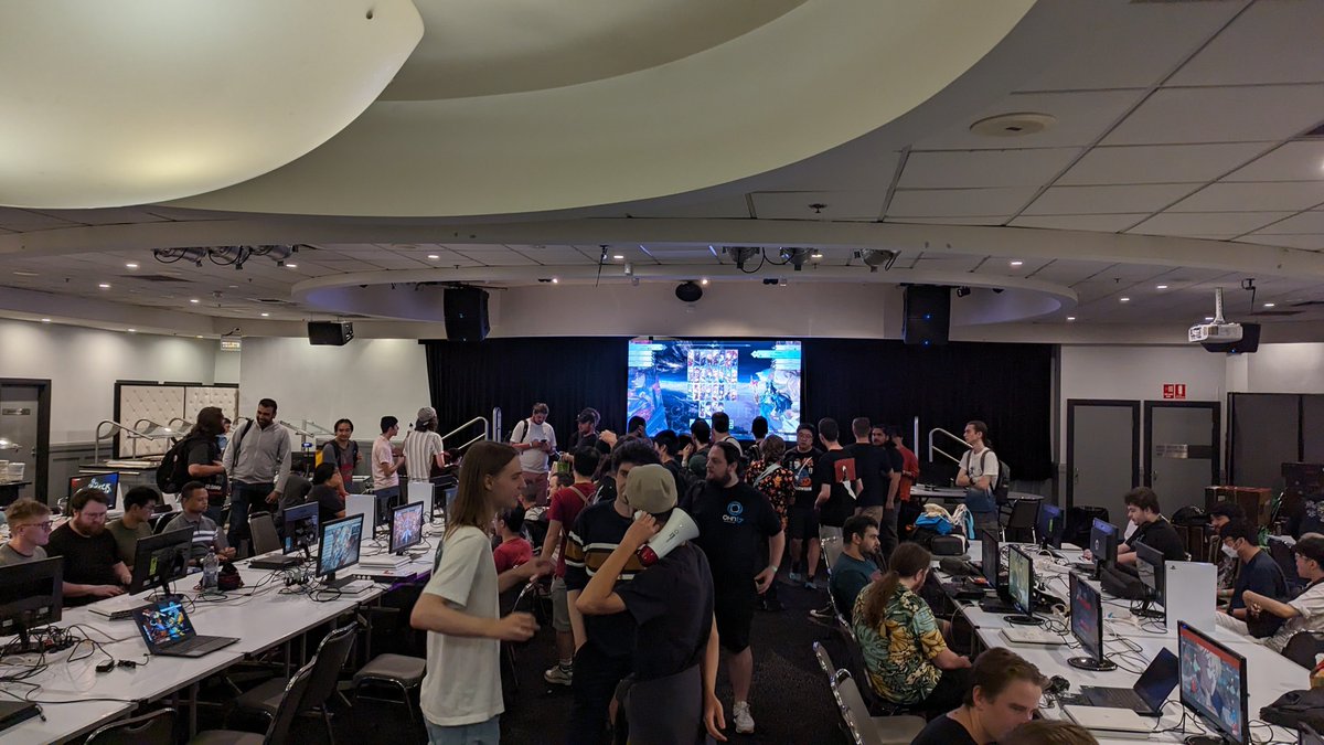 ozhadou's tweet photo. Starting off 2024 strong with 140+ attendees registered so far for #YSB91!
Live now with Granblue Fantasy Versus Rising @ https://t.co/lQNoc3heuN. https://t.co/zoMIPSOlUt