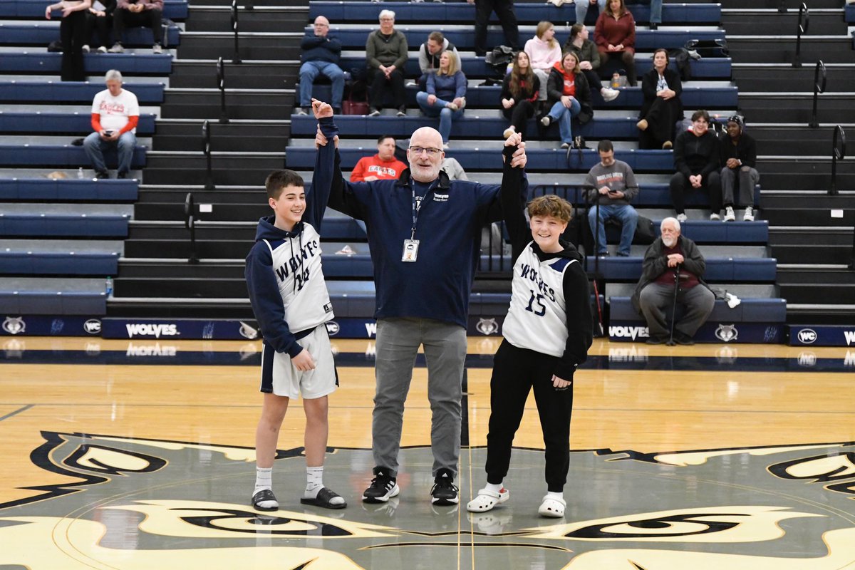 Middle School night for our boys basketball teams! Thanks <a href="/CollinsWCHS/">Wormhole</a> for hosting us! The future is BRIGHT!!