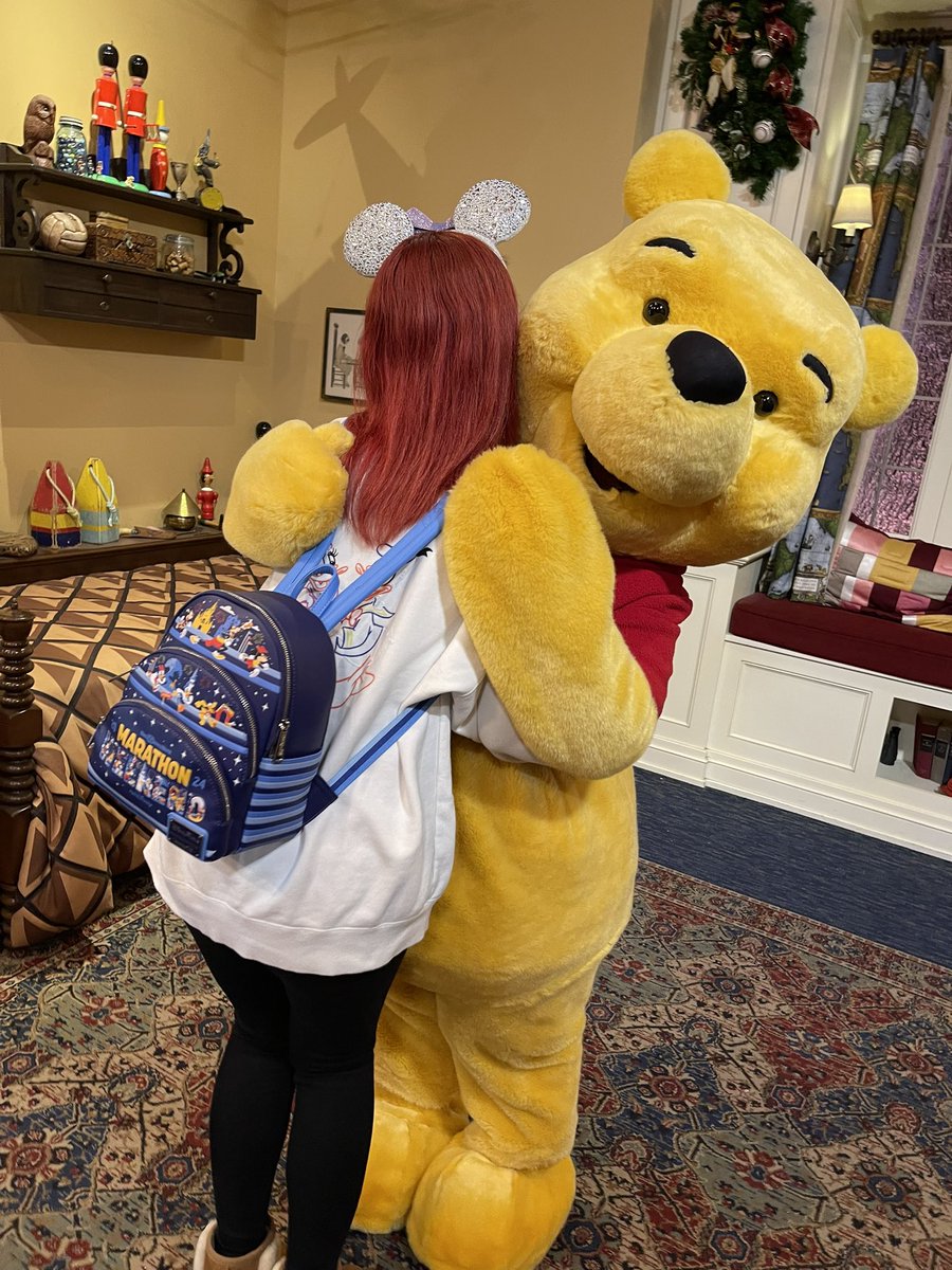 ゆる〜いプーさんとグリーティング💛🍯🐝💛