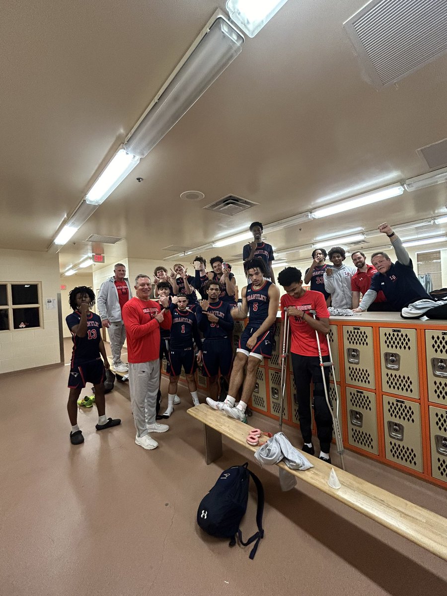 Coach Cuff (@mikecuff24) on Twitter photo Good way to start 24 with a win over University 55-34! 3 wins in a row. <a href="/LandenPaquette3/">Landen Paquette</a> had 17, <a href="/MatthewD0922/">Matthew Doherty</a> 9, and BP had 8!! <a href="/LBHSAthletics/">LBHSAthletics</a> <a href="/osvarsity/">Sentinel Varsity</a> <a href="/CS3232/">Chuck Stegall</a> <a href="/r_stegall/">Randy Stegall</a> #LBHoops8-5 Good way to start 24 with a win over University 55-34! 3 wins in a row. <a href="/LandenPaquette3/">Landen Paquette</a> had 17, <a href="/MatthewD0922/">Matthew Doherty</a> 9, and BP had 8!! <a href="/LBHSAthletics/">LBHSAthletics</a> <a href="/osvarsity/">Sentinel Varsity</a> <a href="/CS3232/">Chuck Stegall</a> <a href="/r_stegall/">Randy Stegall</a> #LBHoops8-5