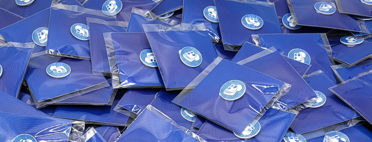Grab your free ApeCoin pins with every order while supplies last. Are you in need of some custom merch with your NFT? Let me know. 🫡
