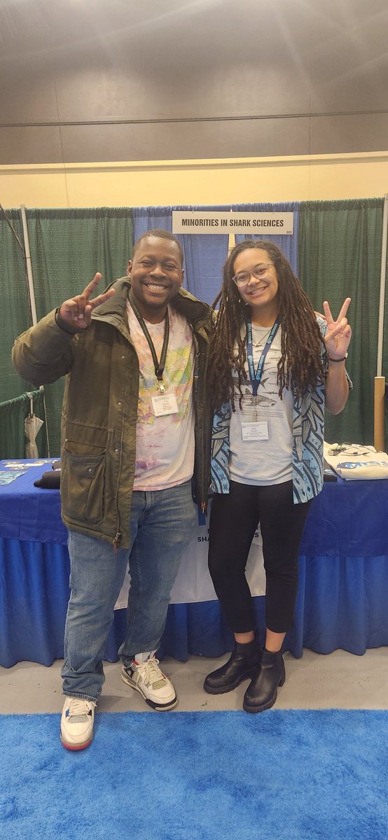 This year's SICB conference has been great so far! Gave a great talk on my arboreal snake locomotor behavior research,  secured a collaboration for my summer research, and got to meet <a href="/soFISHtication/">🦈Shark Lady🦈</a> in person!!! Her videos helped me study for my prelims.