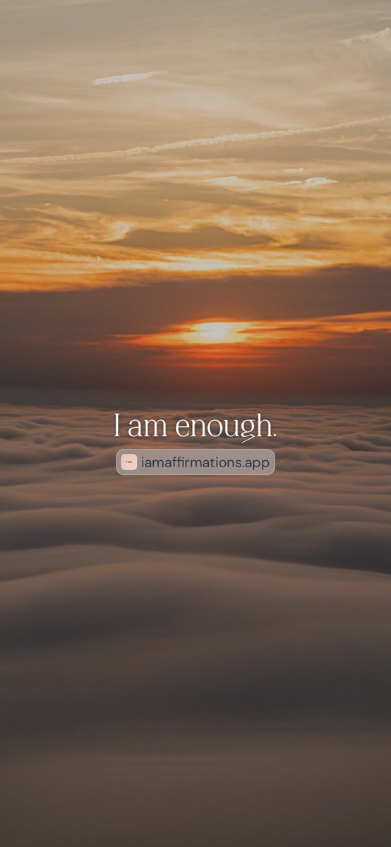 Brendakayleex's tweet photo. You are enough ❤️ #dailydoseofpostivity https://t.co/Ehy6qDlwYi