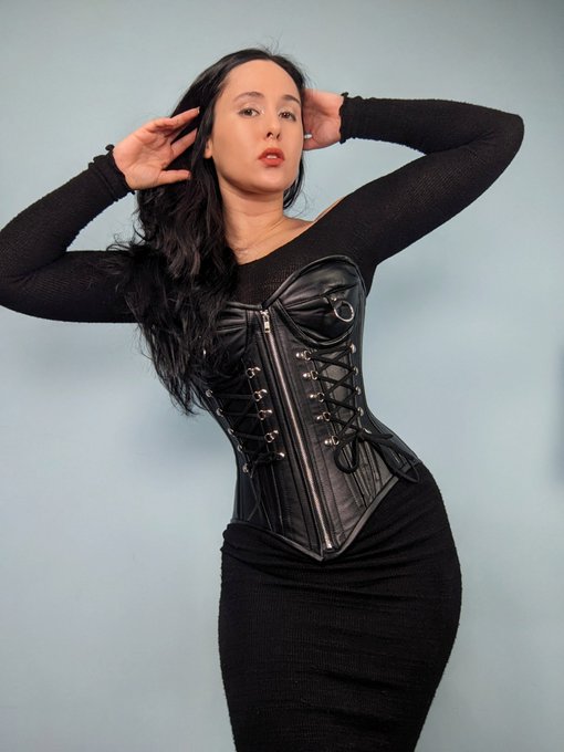 Laced in. Bts filming looks. I need to bust this corset out in a session soon!  Email me at Natasha@NatashaZare