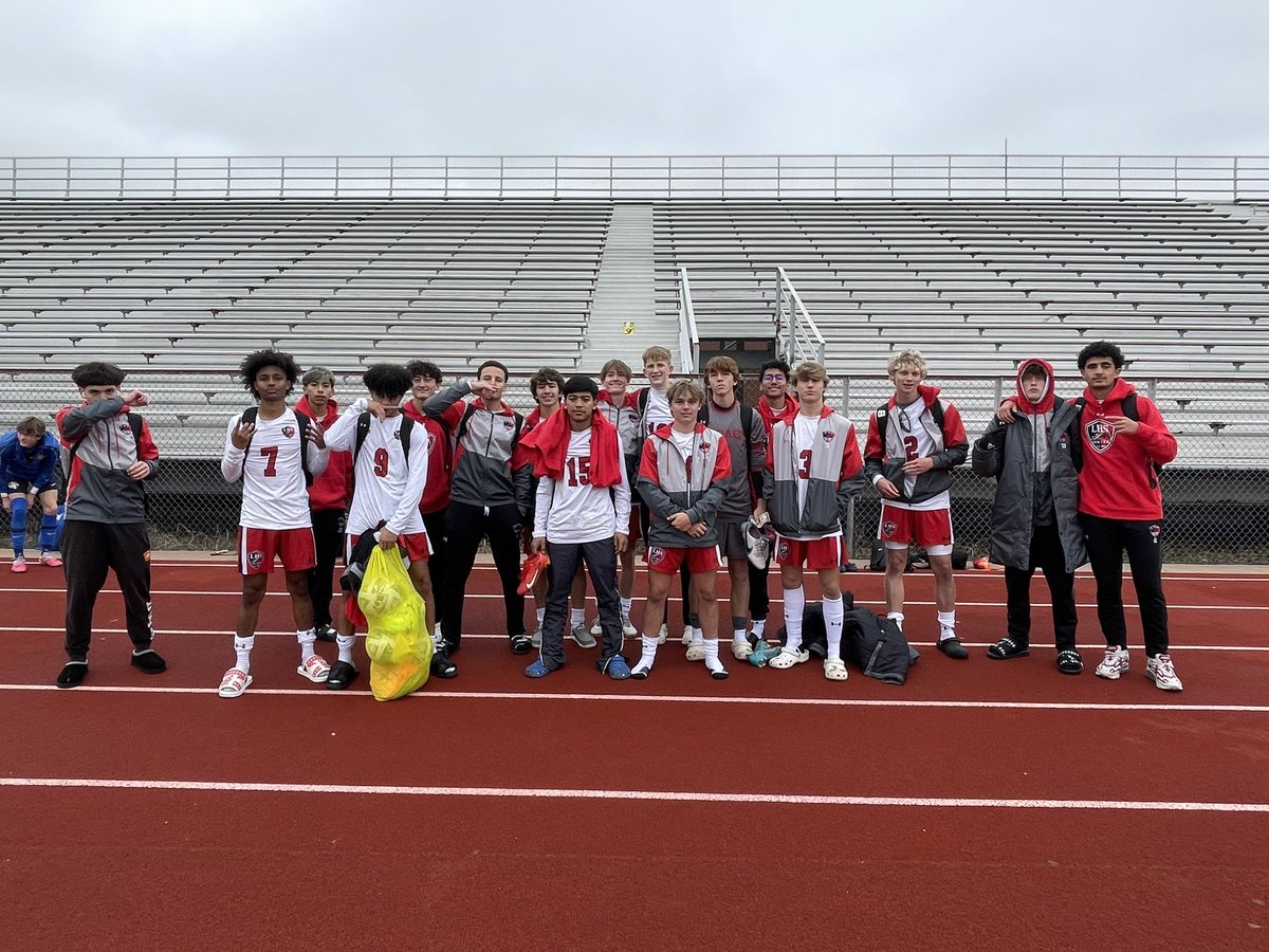 It’s dubday Friday 2-1 win…2 second half goals to head to the consolation finals tomorrow at 2 …goals by Mo H and Cooper A