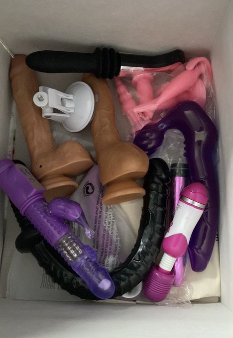 Come play https://t.co/dNOtkZmnSe #onlyfans #camgirl #adult #AdultingShowmax #boobs #dildo #naughty #girls<a href="/tag/onlyfans"class="tags">#onlyfans</a><a href="/tag/camgirl"class="tags">#camgirl</a><a href="/tag/girls"class="tags"><span>#girls</span></a><a href="/tag/hot"class="tags"><span>#hot</span></a><a href="/tag/boobs"class="tags"><span>#boobs</span></a><a href="/tag/naughty"class="tags"><span>#naughty</span></a><a href="/tag/adult"class="tags"><span>#adult</span></a><a href="/tag/dildo"class="tags"><span>#dildo</span></a><a href="/tag/ad"class="tags"><span>#ad</span></a>