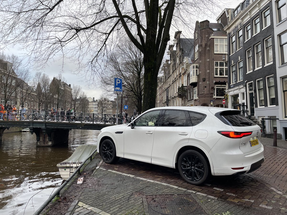 JonReay's tweet photo. Had a worthy travel companion in the ⁦@mazdaukpr⁩ CX-60 this week. Amsterdam and back in comfort and at 51mpg… Cheaper than an EasyJet flight, and those don’t have heated seats. https://t.co/PvS25IkK7M