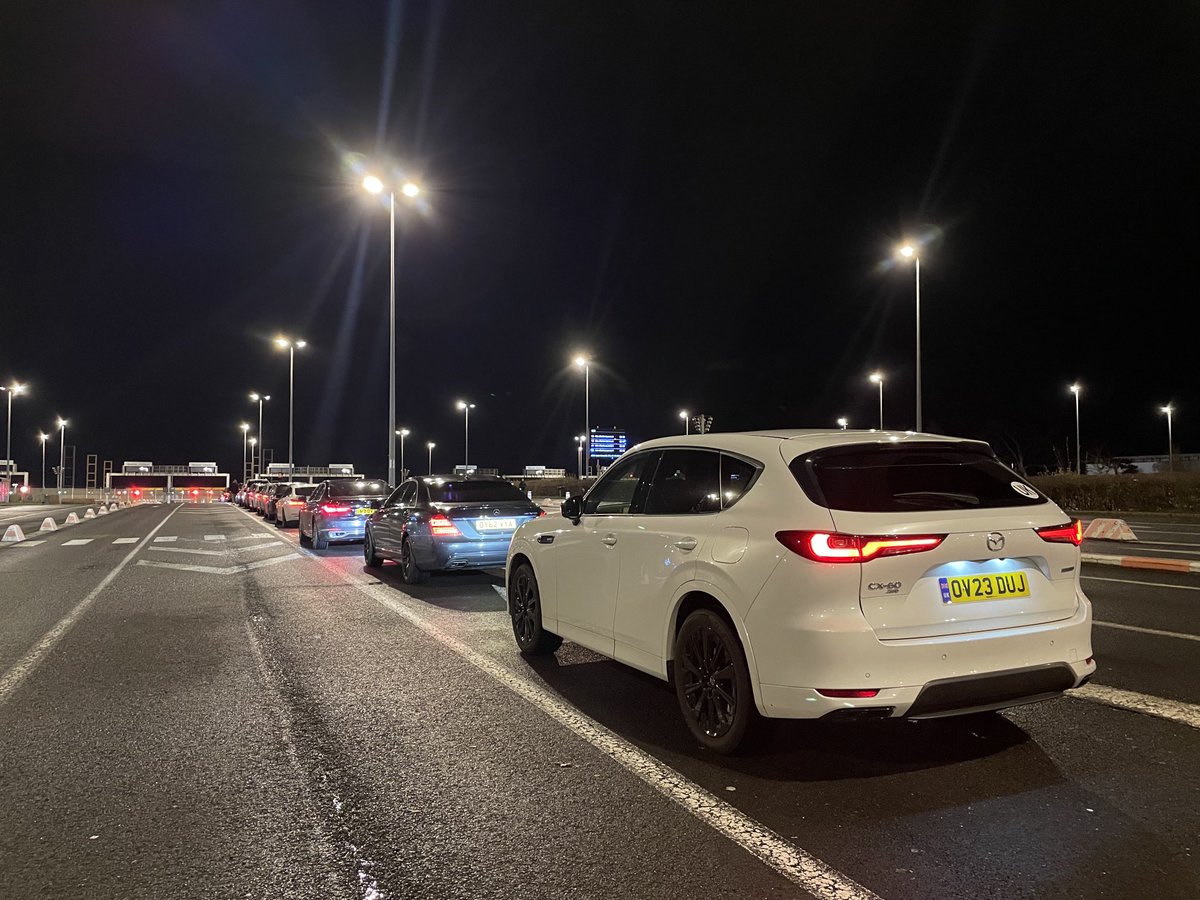 Had a worthy travel companion in the ⁦<a href="/mazdaukpr/">Mazda UK PR</a>⁩ CX-60 this week. Amsterdam and back in comfort and at 51mpg… Cheaper than an EasyJet flight, and those don’t have heated seats.