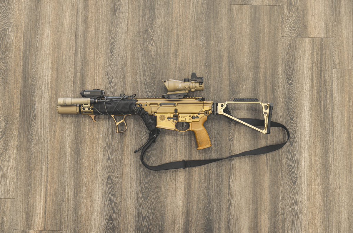 LAFirearms's tweet photo. Fully prepared for tactical superiority: excelling in close quarters battle and dominating mid-range engagements. #CQBandMidRange #TacticalReadiness #EngagementReady https://t.co/M3HmoguNnm