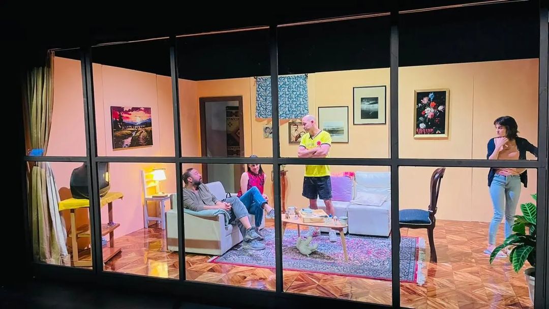 teatrolamaldita's tweet photo. ¡El espectáculo que vió nacer a @teatrolamaldita hace quince años abre nuestra programación 2024!!!
#ElAutorIntelectual desde el 18 de enero
Jue, vie y sáb 8 pm
Dom 6:30 pm
DIRECCIÓN @jorgehugomarin
📞9277092
📍Cra 19 # 45 A - 17 Palermo
https://t.co/s0b013GS5A https://t.co/BZPtYk0C5T