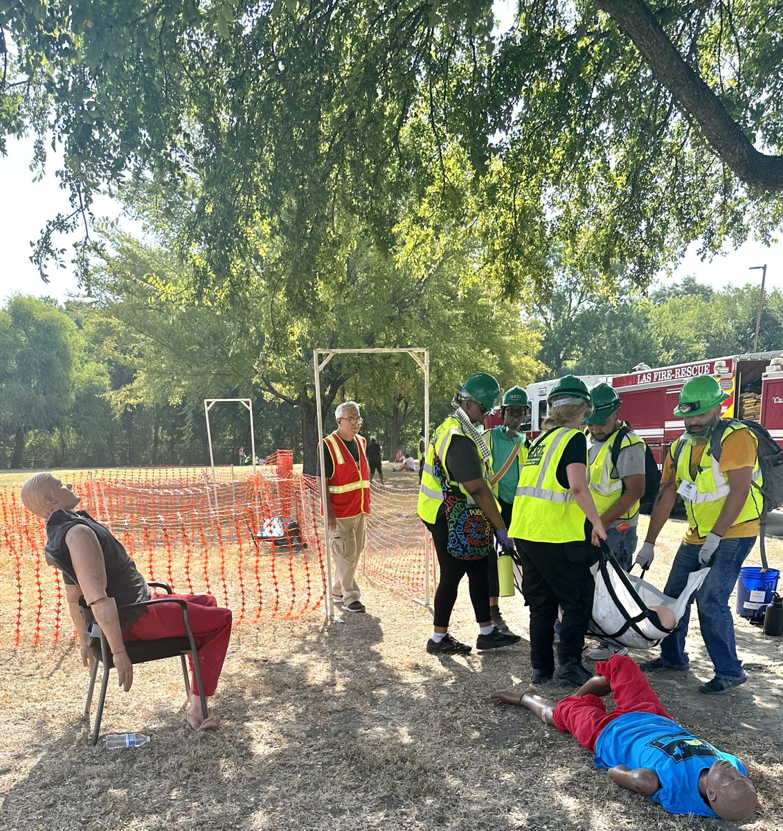 DallasCERT's tweet image. Inscríbase para el curso de CERT en español que empieza el 13 de enero. Aprenda cómo puede prepararse antes de un desastre y protegerse a usted y a su comunidad! Visite DallasCERT.com hoy! 

Register for our Spanish Cert Class at Dallas CERT.com!