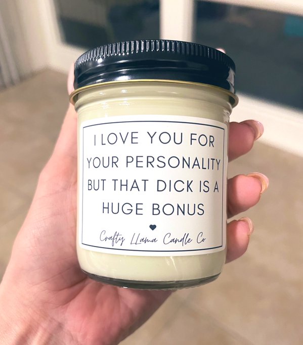 One of my funny lil&rsquo; cucks sent this candle to me and sent the same candle to one of my bulls, &amp; we both<a href="/tag/realloyalfans"class="tags"><span>#realloyalfans</span></a>