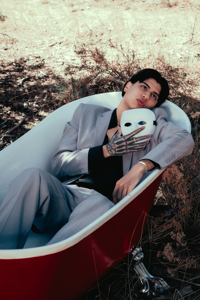 DEL Records tweet media