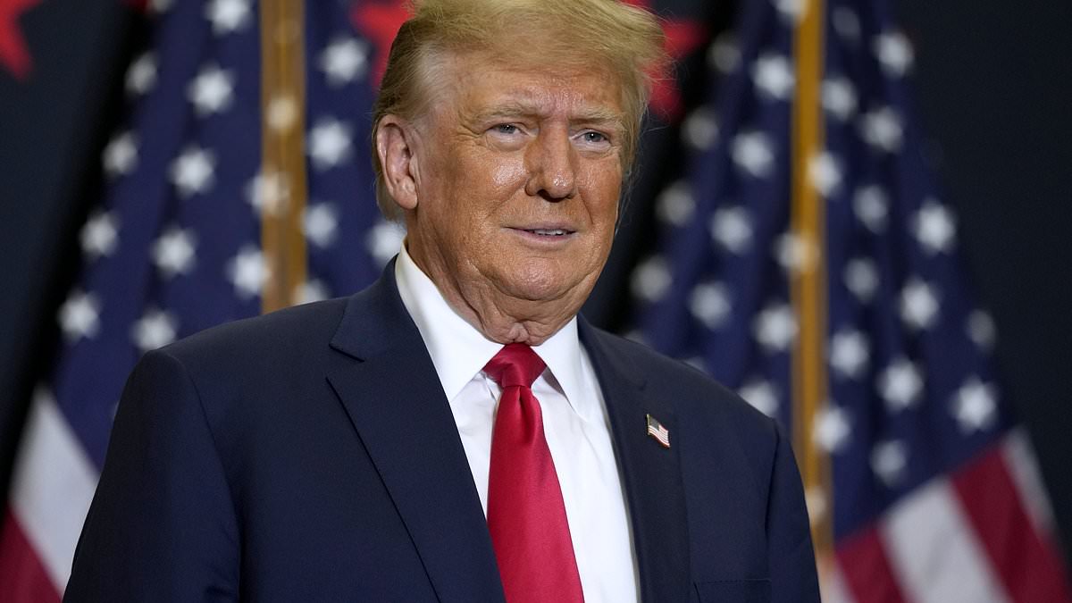Supreme Court AGREES to consider whether Donald Trump should remain on Colorado's 2024 ballot after he was disqualified trib.al/7hVxX8s
