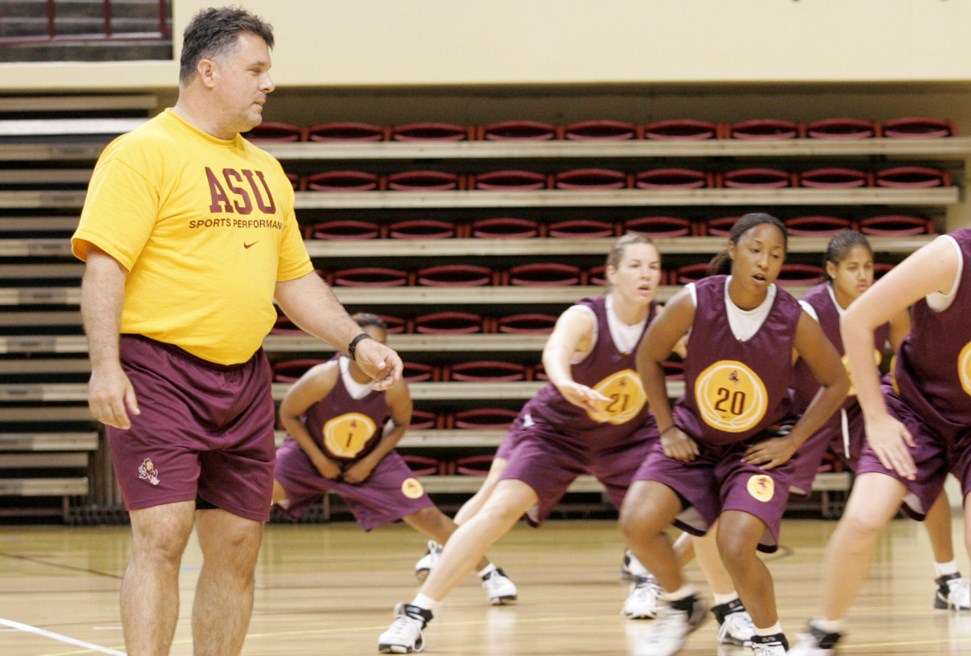 TheSunDevils's tweet photo. Congratulations to our long-time strength coach Rich Wenner on his retirement! Thank you for getting all of our athletes ready to compete at the highest level and for pushing them to be the best version they can be!
🔗 https://t.co/c1LdaE18wP
#ForksUp /// #SunDevil4Life https://t.co/PQobP541d9