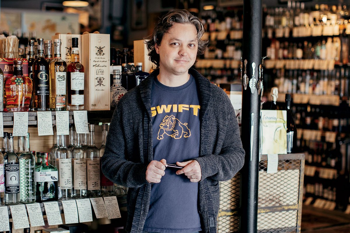 My little brother's wine/whiskey shop is the best in #Chicago. No doubt. Agree? Vote! chicagoreader.secondstreetapp.com/og/953601f3-bd…