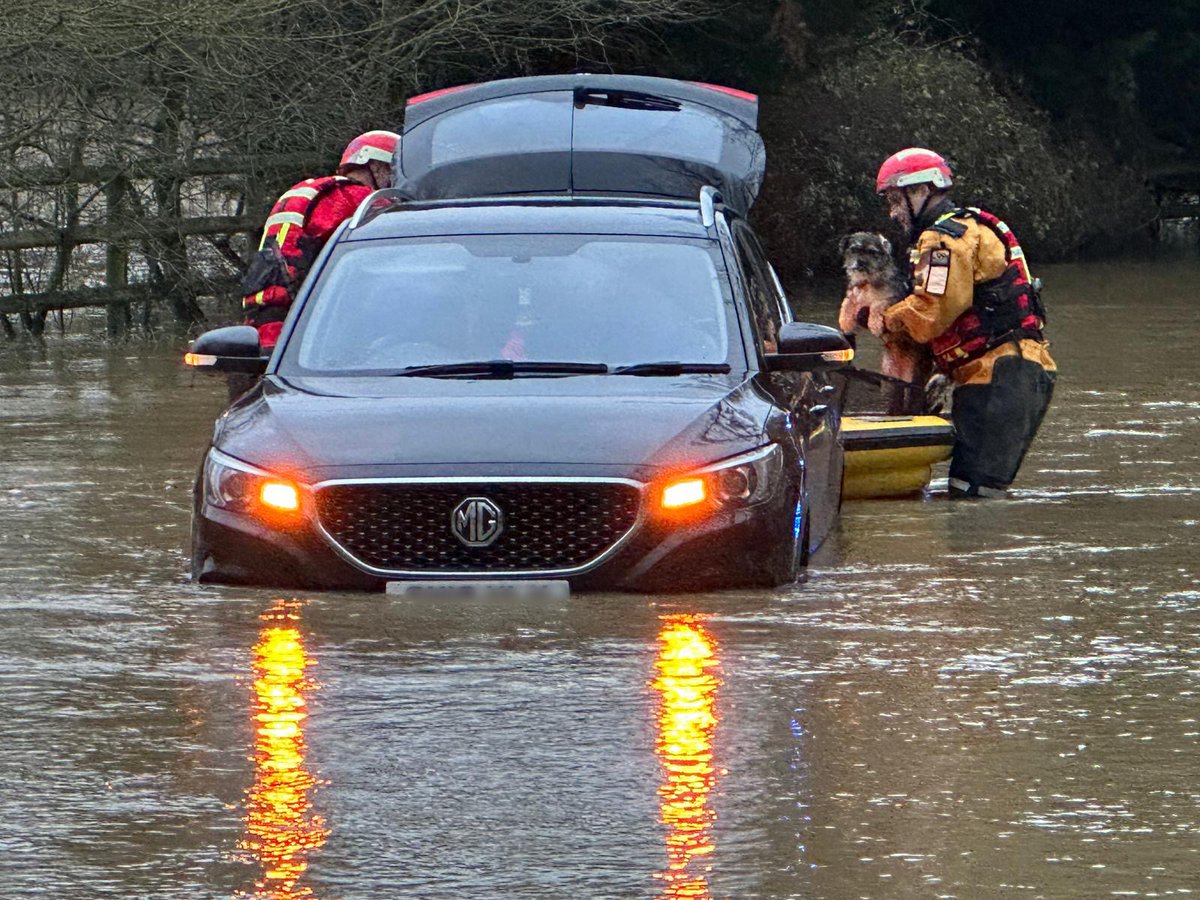 Essex Fire Service tweet media