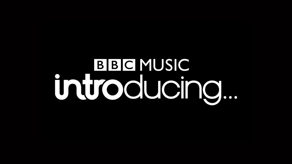 DiscoInSochi's tweet photo. Sounded top that @Dave_Monks 👍 #Differences getting another spin on @bbcmerseyside always a nice start to the year 🎉
•
#bbcintroducing #radiomerseyside #newsingle #outnow #newmusic2024 #radio #liverpoolmusic #liverpoolmusicscene https://t.co/noiw8w4dew