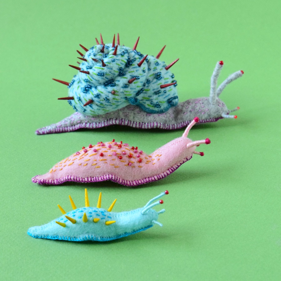 Genetics.

#hinemizushima #snail #slug #softsculpture #felt #beads #art #craft #fibreart