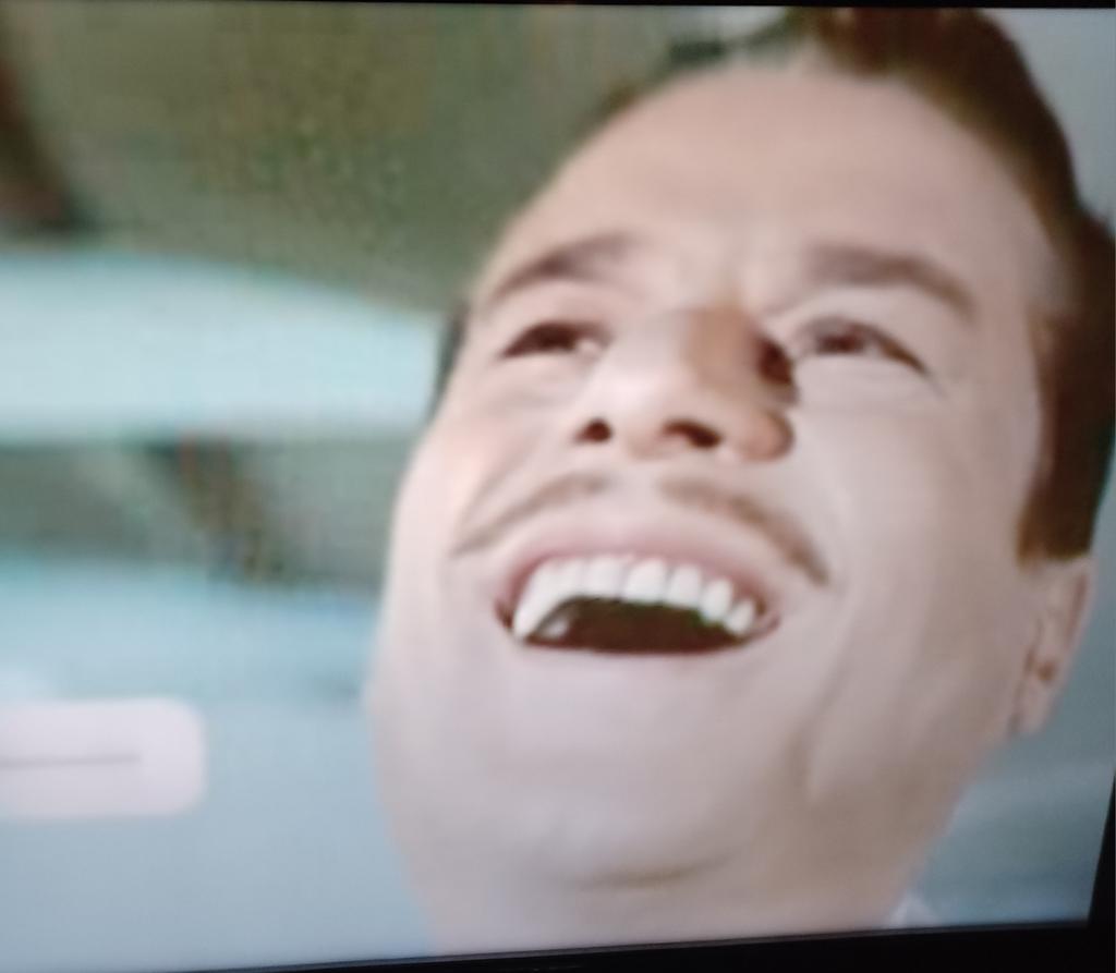 Frank_S_1978's tweet photo. Jetzt ist er endgültig durchgedreht. 
#LezFaZ
#SchleFaZ
#MrDynamit
#NitroFaZerin
#DasGehtHoch
#SchleFaZbeiNITRO https://t.co/g2yGfdl4dj