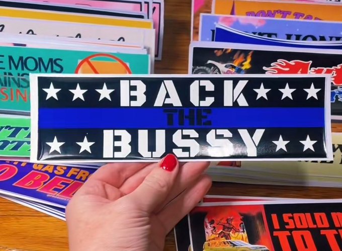 Dare me to put this on my truck? https://t.co/MDKlnF1sR5