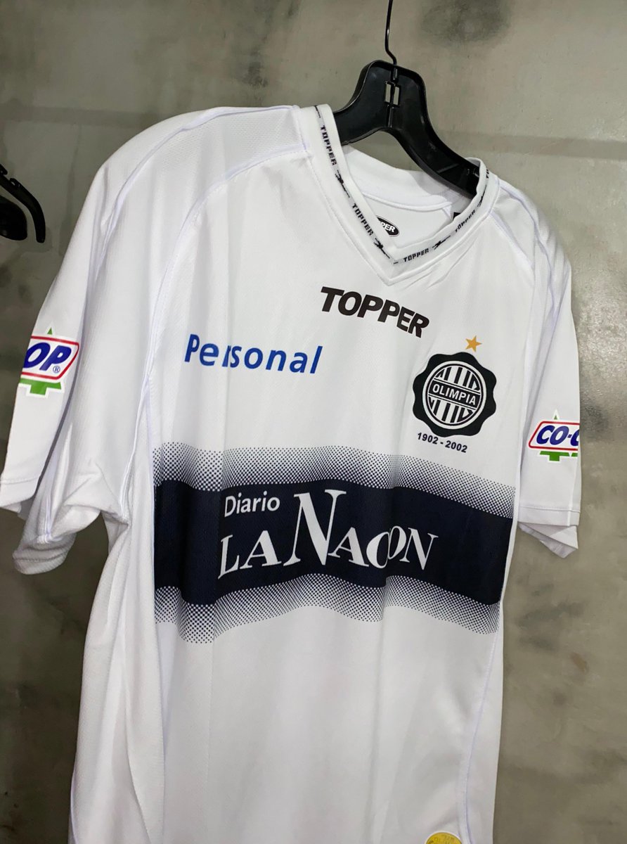 BLSTOREPY's tweet photo. Olimpia 2002⚪️⚫️🏆
Disponible en Talle L.
🏷️330.000gs
📦Envíos a todo el pais 🇵🇾 https://t.co/vfF5cwb6QC
