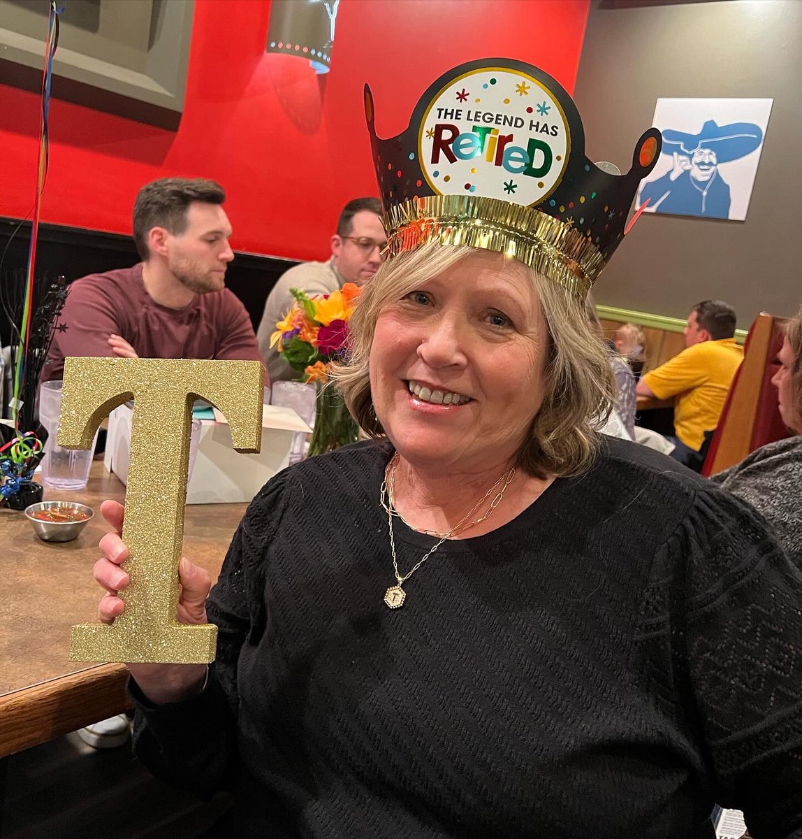 miss_smith2012's tweet photo. Today the hardest working woman retired. My mama spent the last 19 years with the @olatheschools! You will be missed by SO many! ❤️

I will never live up to the woman she is, and nobody deserves some time to relax more than her. Ifffff she is actually able to relax. 😂 https://t.co/x5ZQuMLU70