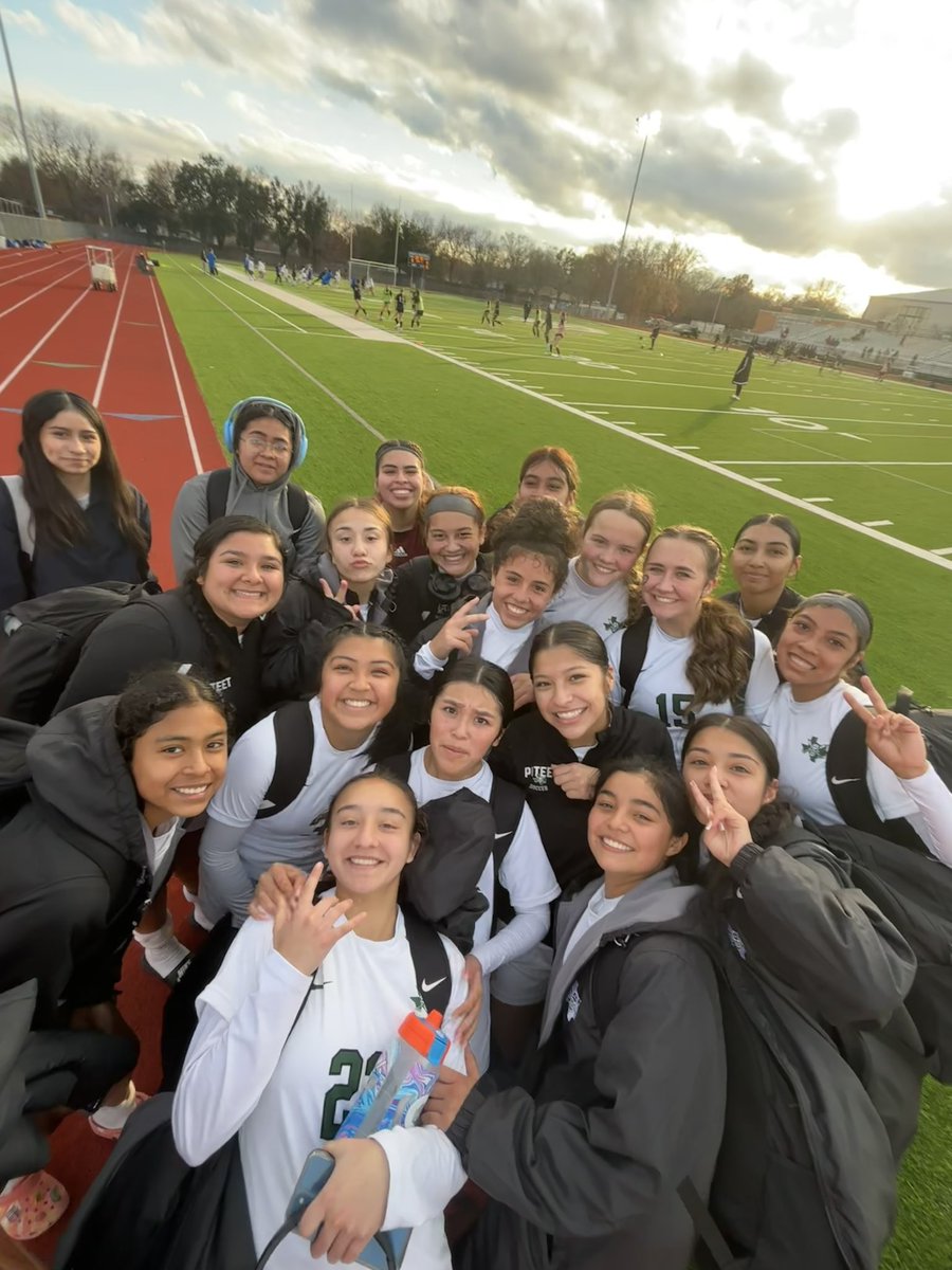 PHS_W_Soccer's tweet photo. Hard fought tournament game #2; got the DUB!  #PoteetStrong #BetterandBetter @RalphHPoteetHS @PHS_BoosterClub https://t.co/eUuRg6DMvl