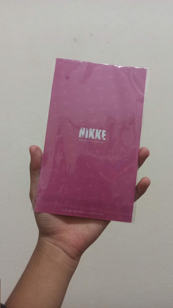 A_Life_L's tweet photo. THANK YOU NIKKE!!! I REALLY LIKE IT, THANKS FOR THE GIFT!!! 

#NIKKE #NIKKE1stAnniversary https://t.co/XHvS5UFPBa