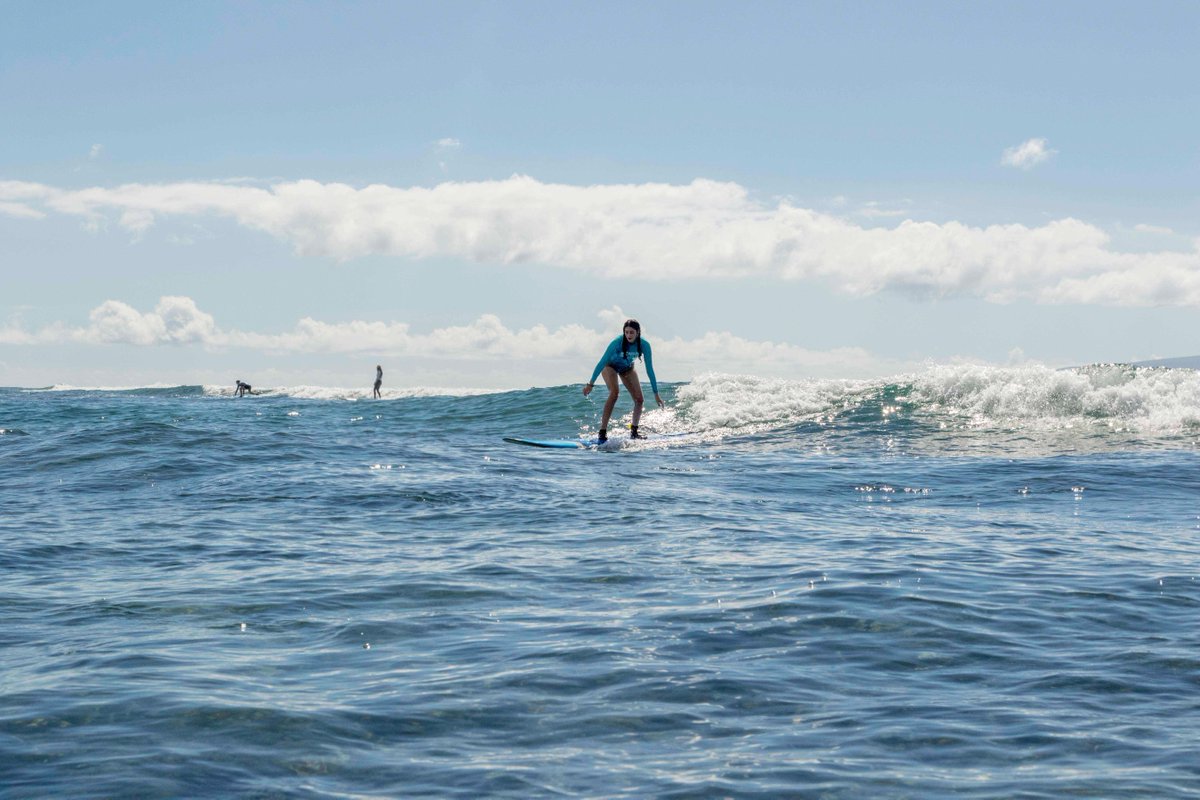 RiversToTheSea's tweet photo. Fridays are for making waves and chasing sunsets! 🌅 Dive into the weekend with a surf lesson in Maui. The best way to start the year? Riding the waves with us! 🌴
.
Photos: @martincaprile
.
.
#MauiSurfLessons #MauiFun #Adventure #MauiBlog #Travel #SurfLessonsHawaii #RiversToT... https://t.co/ZvhV2q8NNC