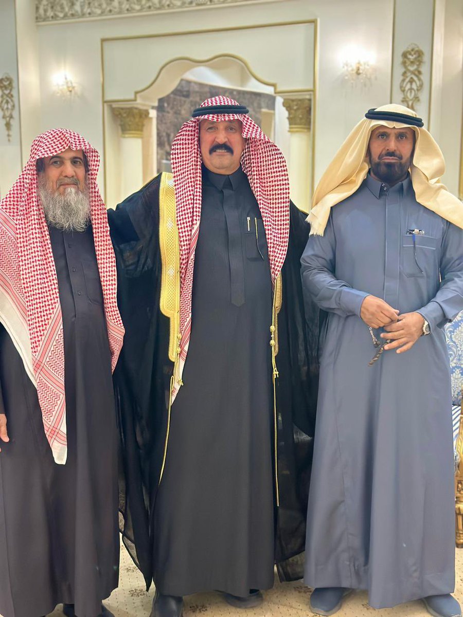 ملتقى الوسيمات tweet media