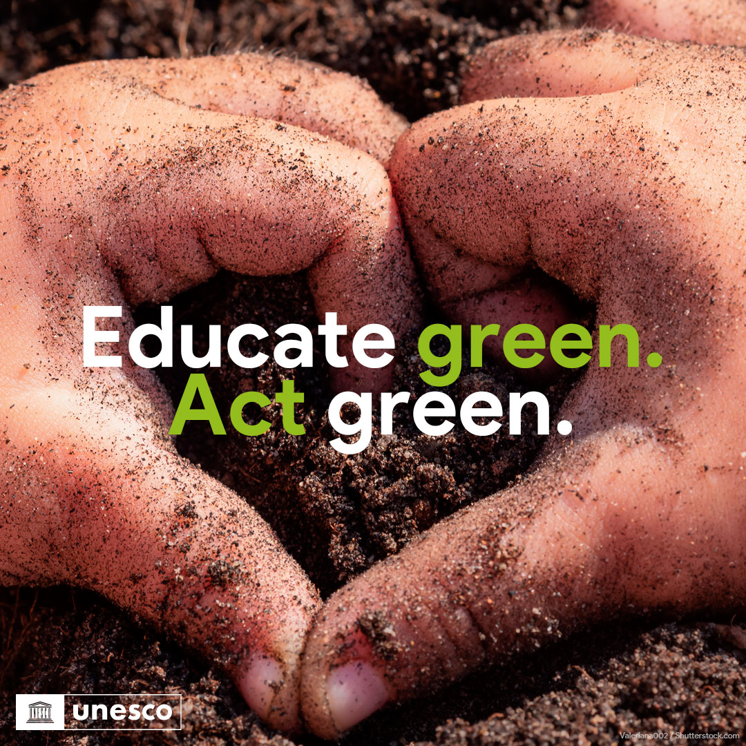 #DYK that nearly half of the 100 countries reviewed by UNESCO had no mention of #ClimateChange in their national curriculum?

To act green, we must first educate green.

on.unesco.org/3LvBX9U #LearnForOurPlanet