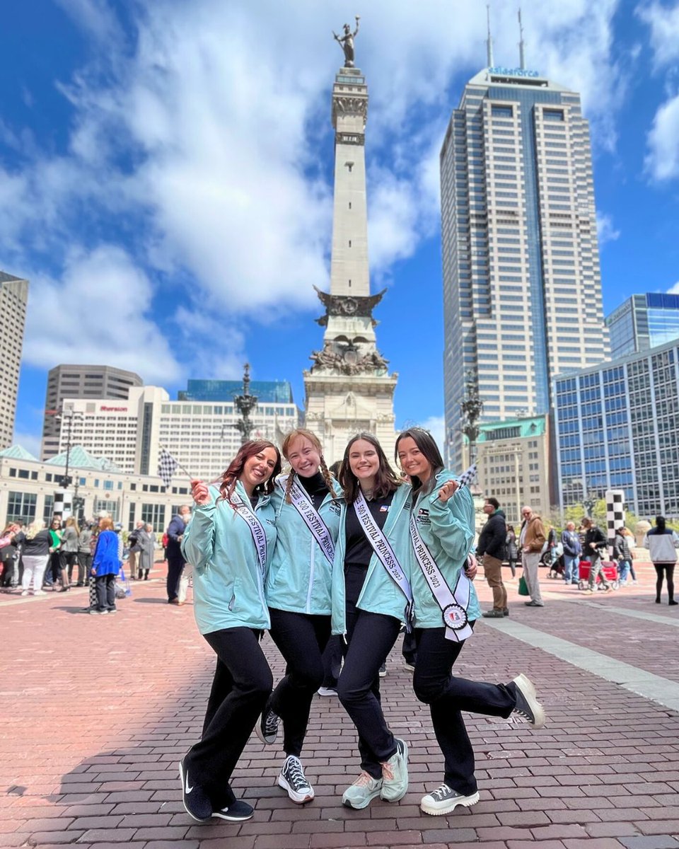 PrincessIndy500's tweet photo. LAST CHANCE to apply to be a 2024 500 Festival Princess! ๐
Don't miss the chance to be a part of fueling the community! Submit your application at https://t.co/cSEaIn0atg before January 7 at 11:59 pm EST. ๐ #princessprogram https://t.co/KIyu6ICapz