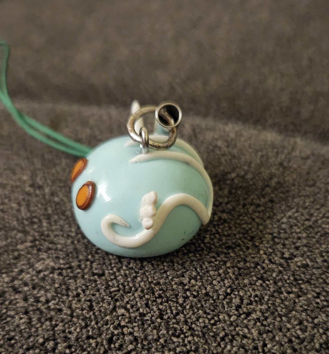 integrellie's tweet image. Made myself a lil friend