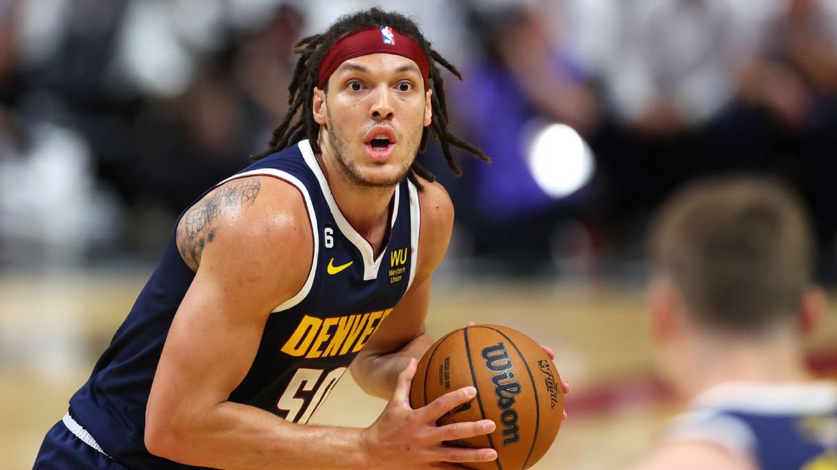 OddsStack's tweet image. 💰FRIDAY FREE PLAY💰

1 person who RT’s this will get $100 if we cash!

Aaron Gordon o20.5 Pts + Reb
(-106) FanDuel

Gordon always has his former team circled on the calendar and tonight should be no different. In his 3 games facing his old team he has averaged 25.7 PPG &amp;amp; 10.3…