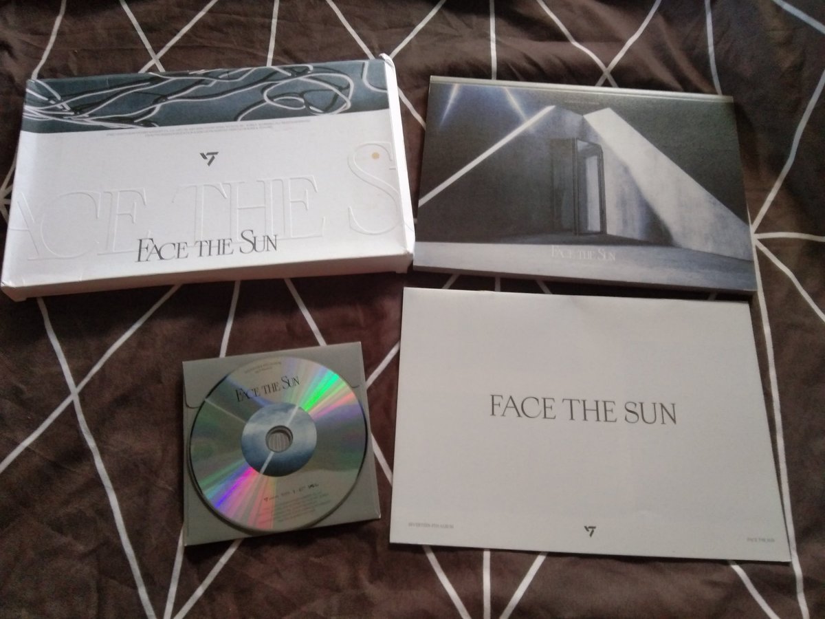 eunabns's tweet photo. WTS/LFB 

UNSEALED ALBUMS 

50 PESOS EACH + PF 

MOP : GCASH | MAYA 
MOD : FLASH | JNT | SCO

RFS : QS https://t.co/QT5H70893V