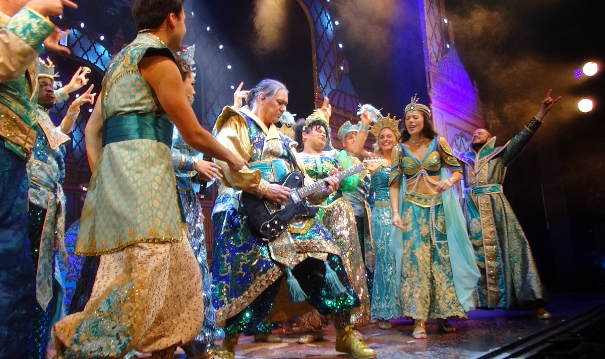 Janet Mary tweet media