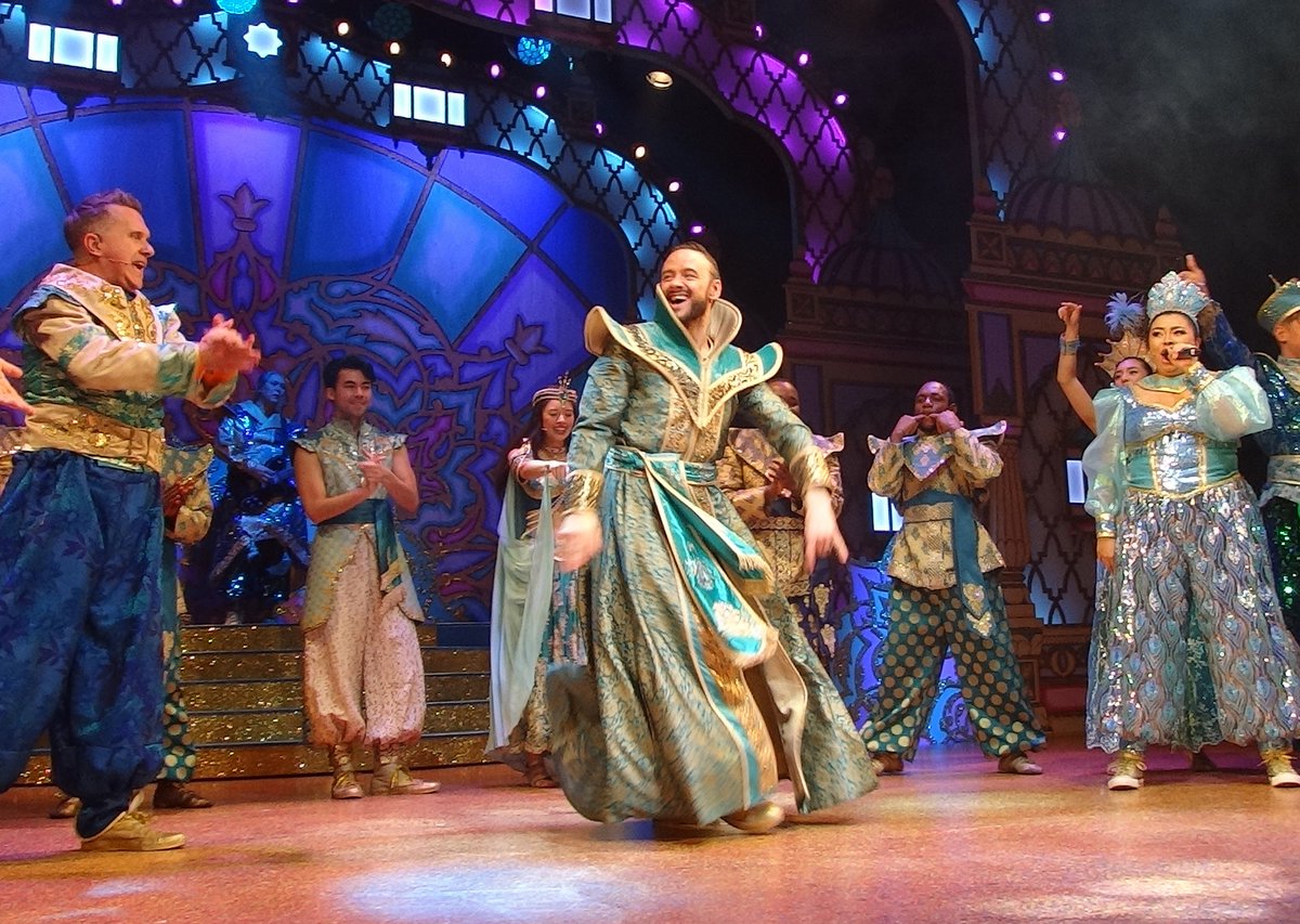 Janet Mary tweet media