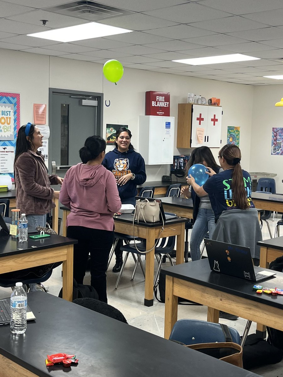 Carianne Rapp tweet media