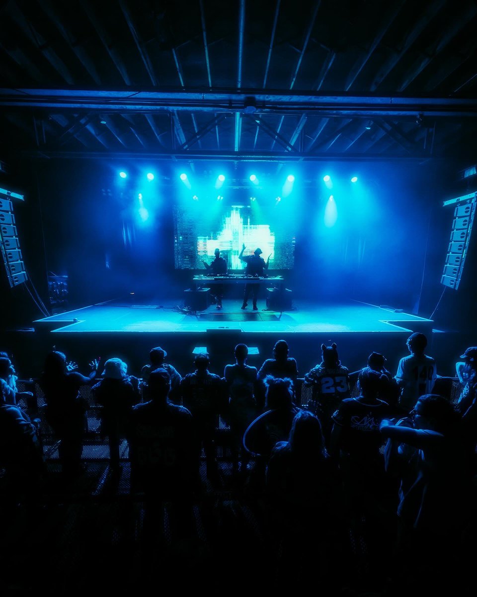 Old School x New School Tour w/ Tape B
@ <a href="/sectionlive/">The Intersection</a> 12.15.23
📸: <a href="/RyanVDillon/">ʀʏᴀɴ ✌︎</a>